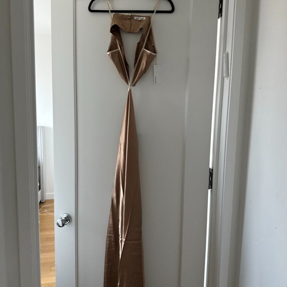 NWT Reformation Poppies Silk Cut-out Maxi Slip Dress Sz 10 Croissant Deep V-neck - Picture 4 of 8